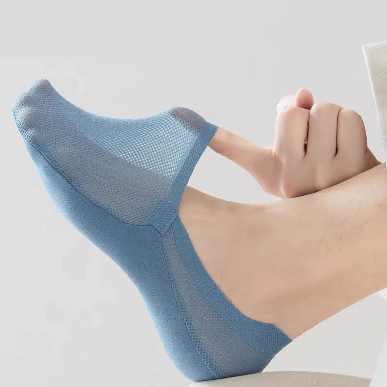 Norvella osynliga halksäkra sockor